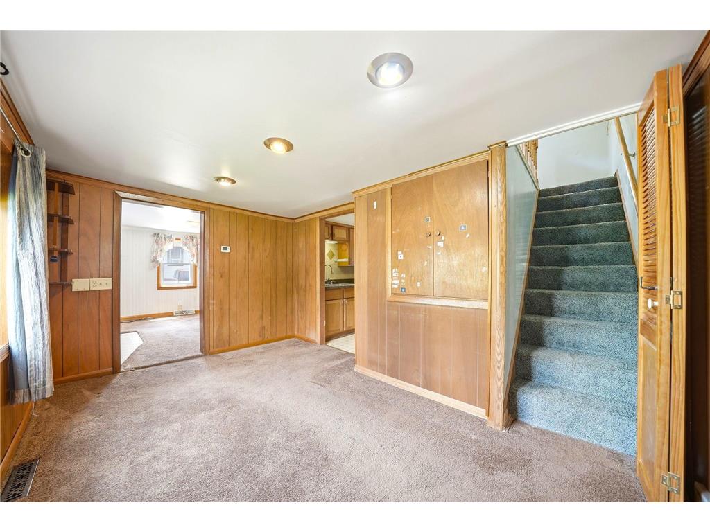 606 4th Street NE Montgomery MN 56069 7096077 image11