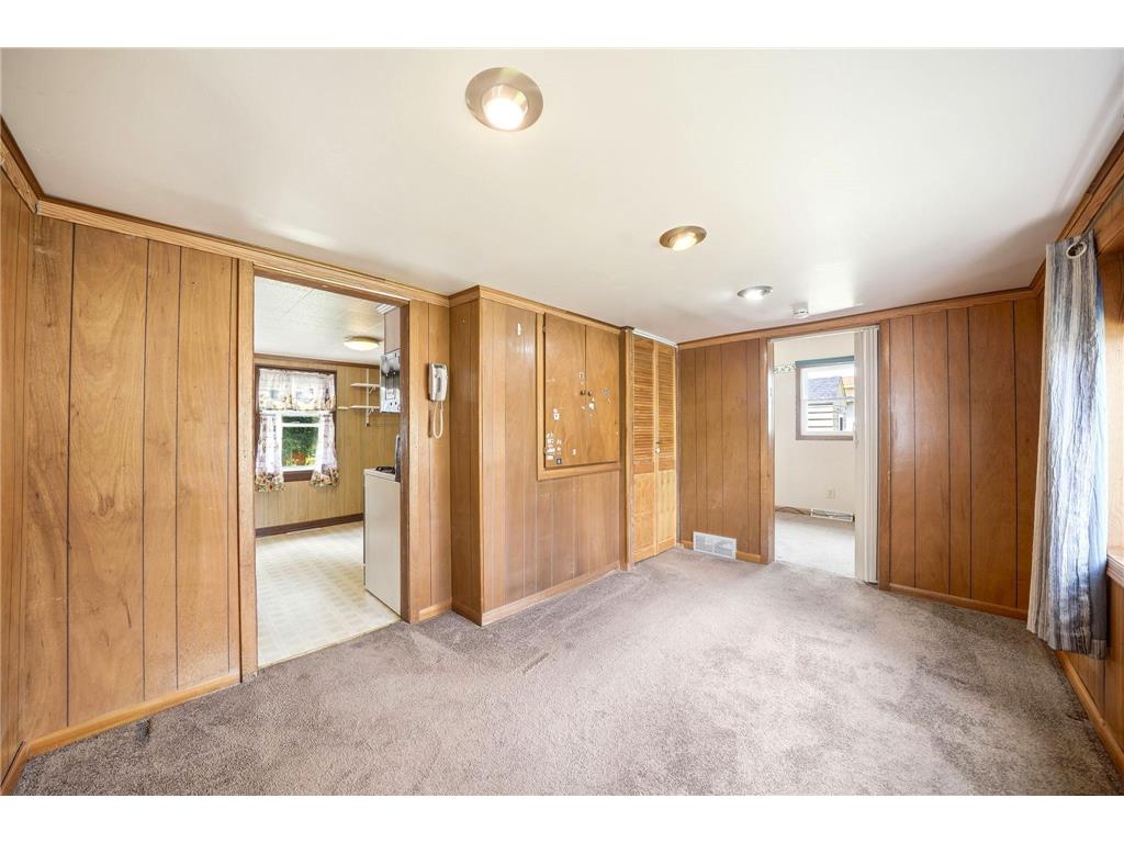 606 4th Street NE Montgomery MN 56069 7096077 image12