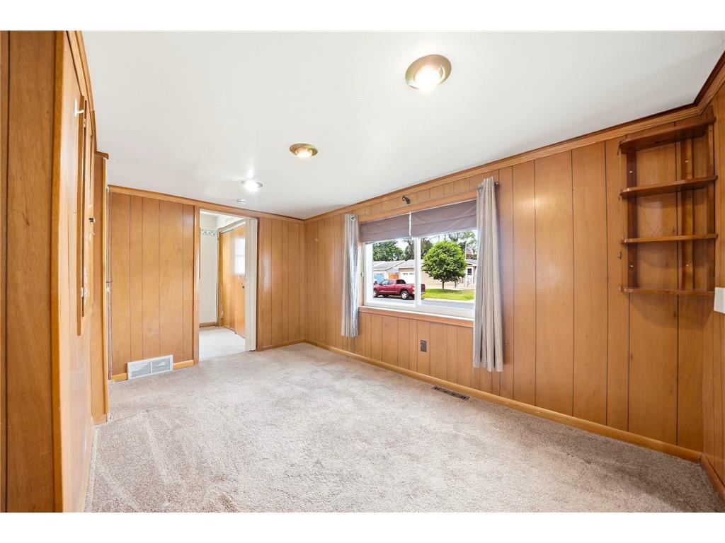 606 4th Street NE Montgomery MN 56069 7096077 image16