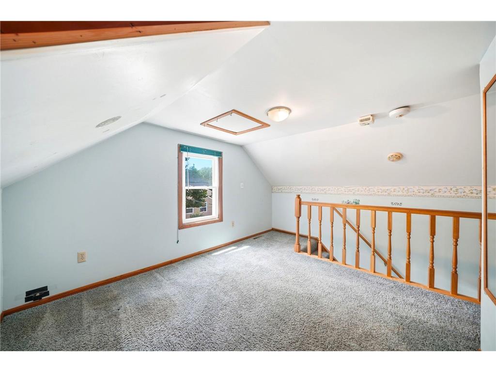 606 4th Street NE Montgomery MN 56069 7096077 image18