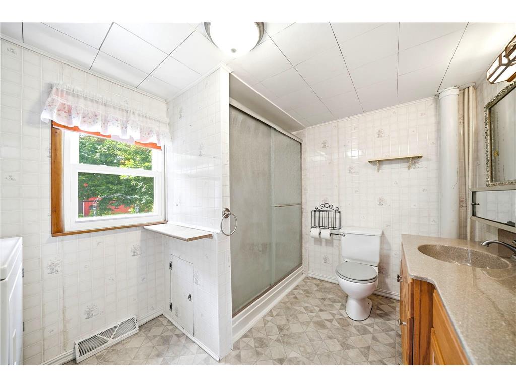 606 4th Street NE Montgomery MN 56069 7096077 image24