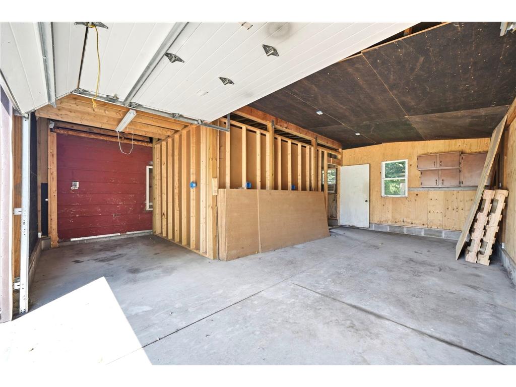 606 4th Street NE Montgomery MN 56069 7096077 image32
