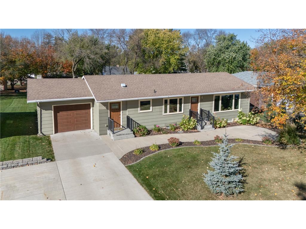 606 5th Street SE Pelican Rapids MN 56572 6801510 image1