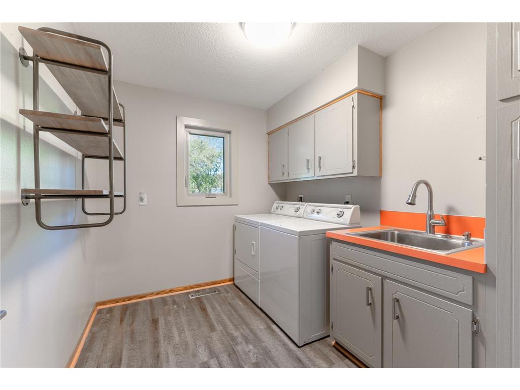 606 5th Street SE Pelican Rapids MN 56572 6801510 image25