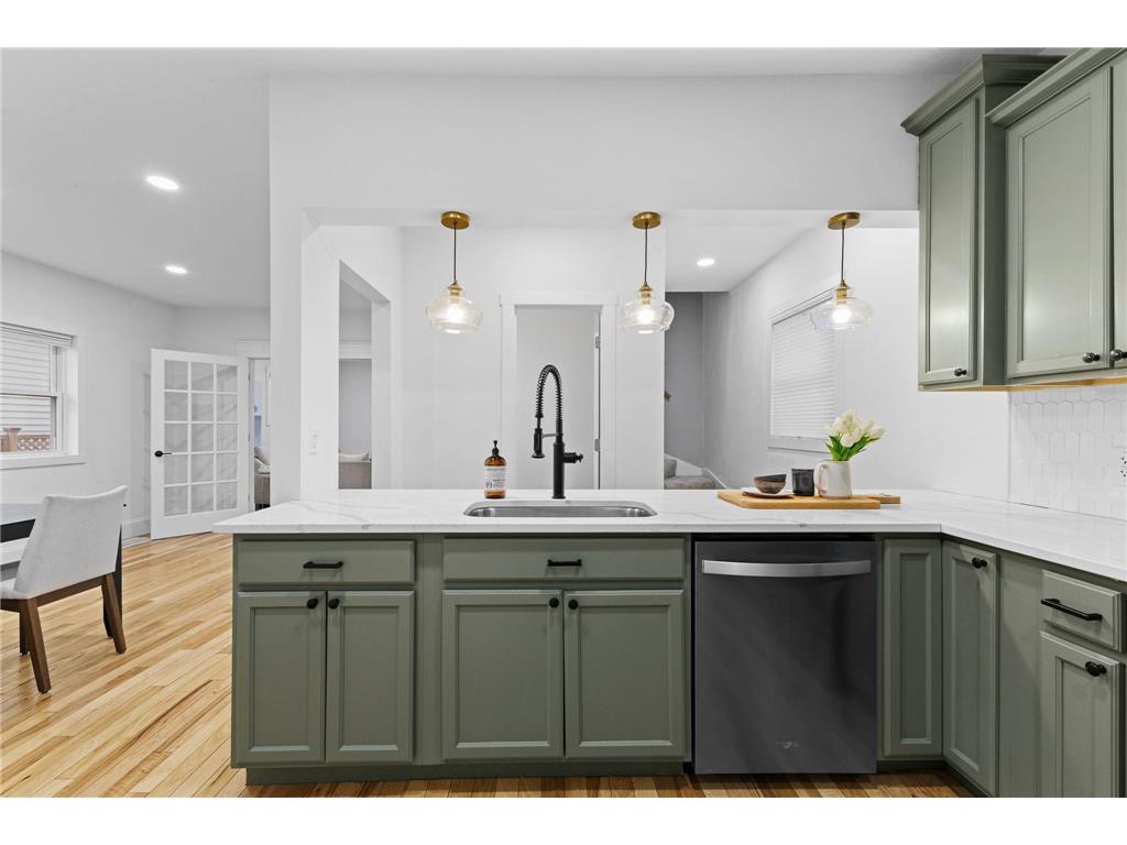 606 Cromwell Avenue Saint Paul MN 55104 7023982 image19