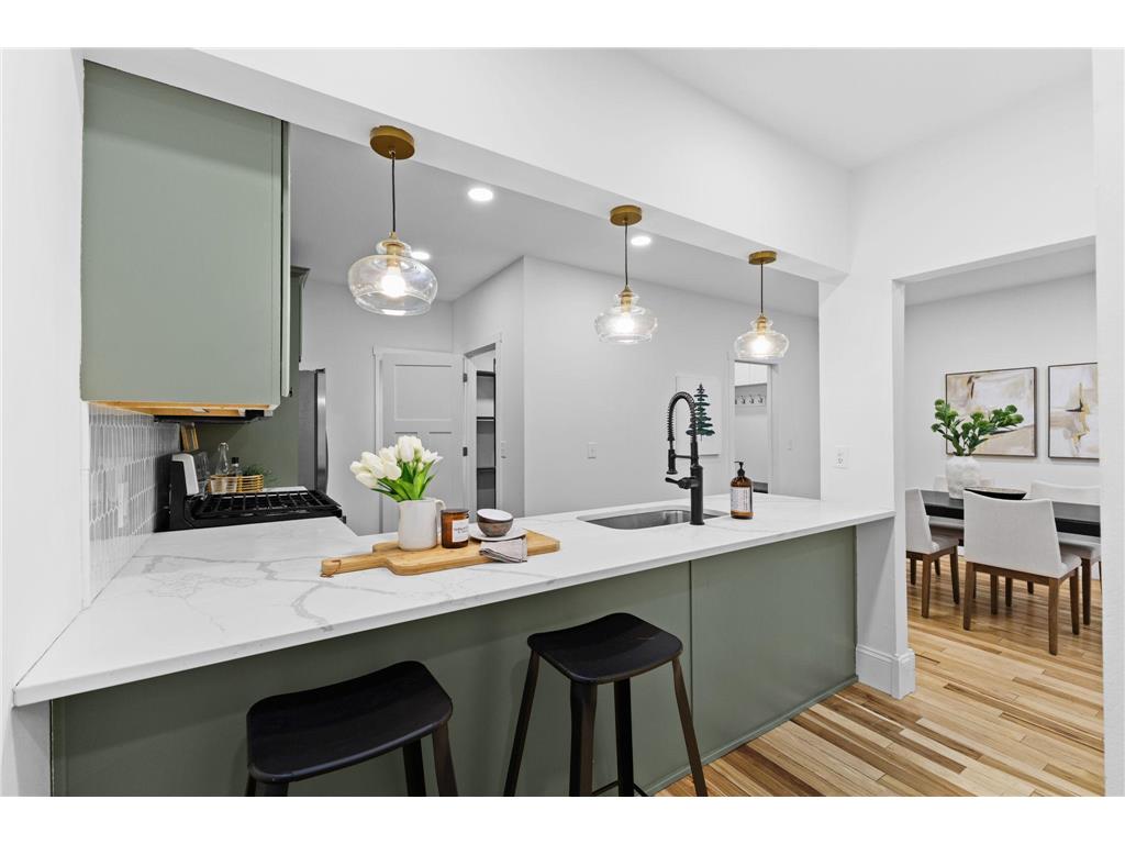 606 Cromwell Avenue Saint Paul MN 55104 7023982 image24