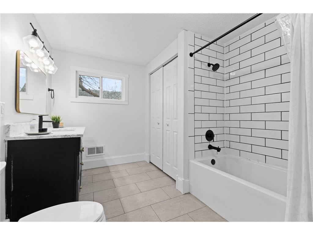 606 Cromwell Avenue Saint Paul MN 55104 7023982 image30