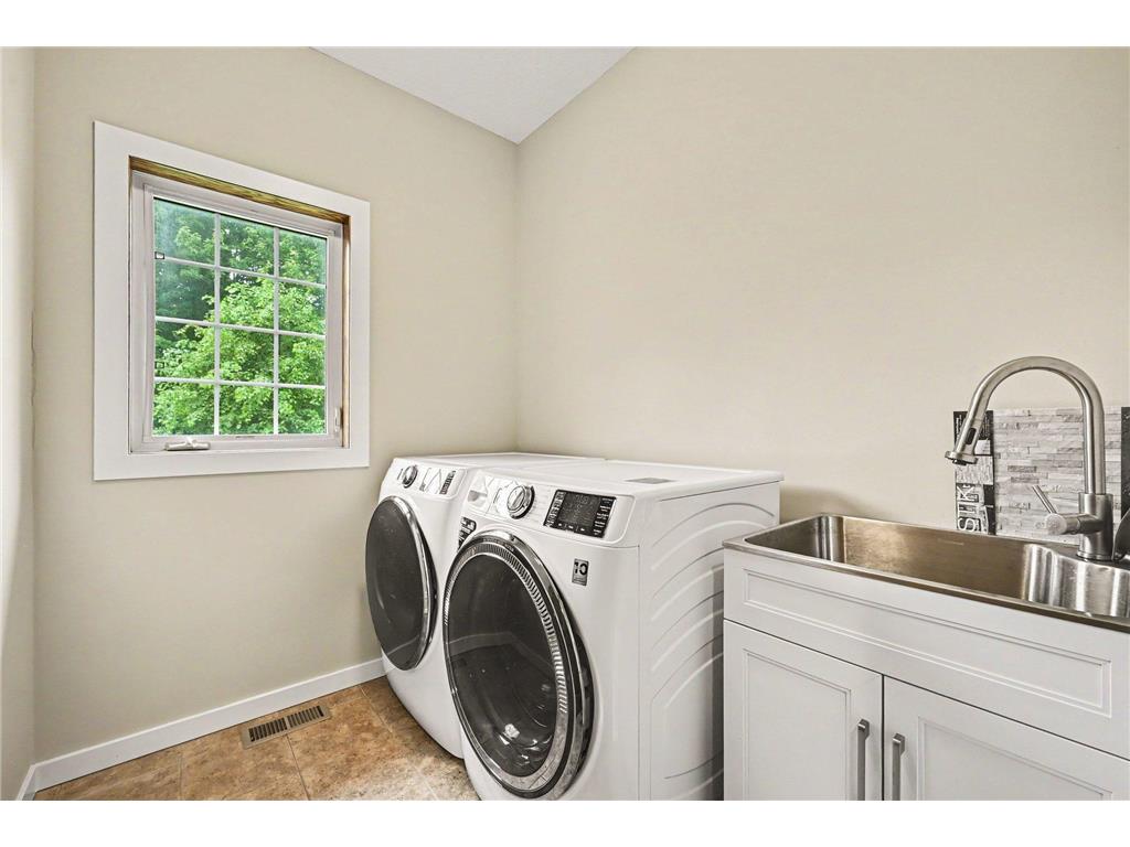 606 Doherty Avenue SE New Prague MN 56071 7076732 image21