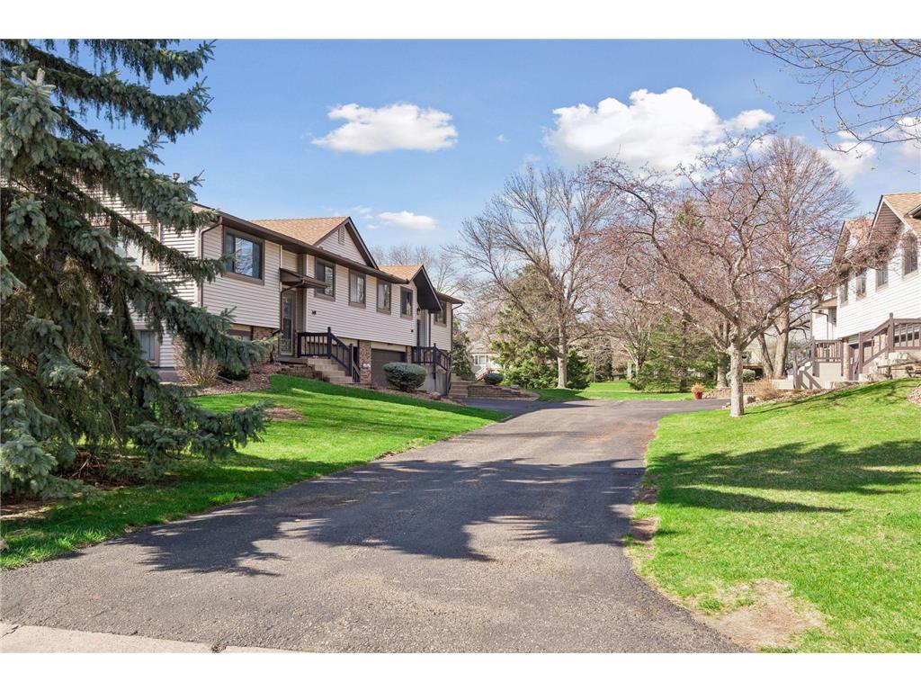 606 Donegal Circle Shoreview MN 55126 7043010 image2