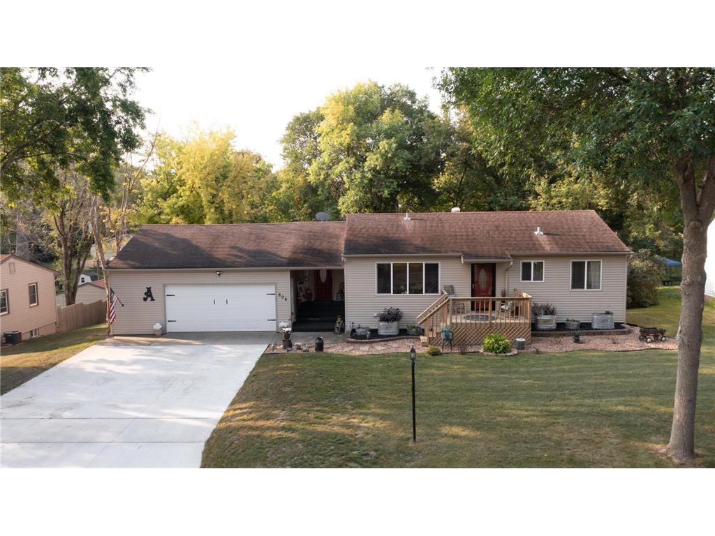 606 E Gustavus Avenue Fergus Falls MN 56537 6428744 image1