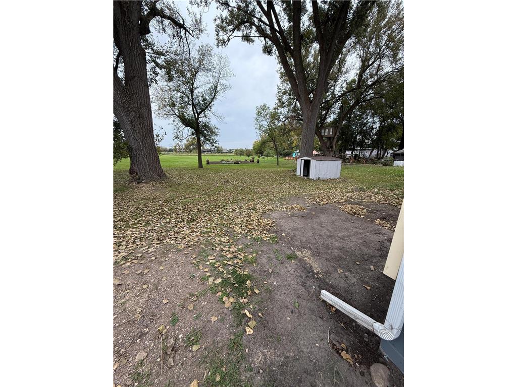 606 E Main Street Marshall MN 56258 6797973 image19