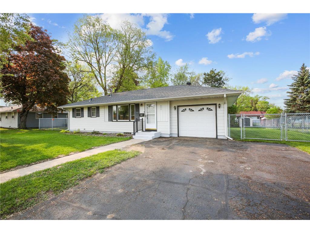 606 Mississippi Street NE Fridley MN 55432 6362297 image1