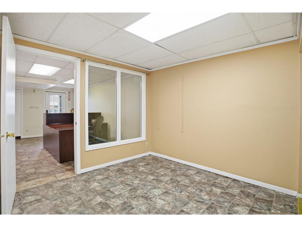 606 Rice Street Saint Paul MN 55103 7021842 image16