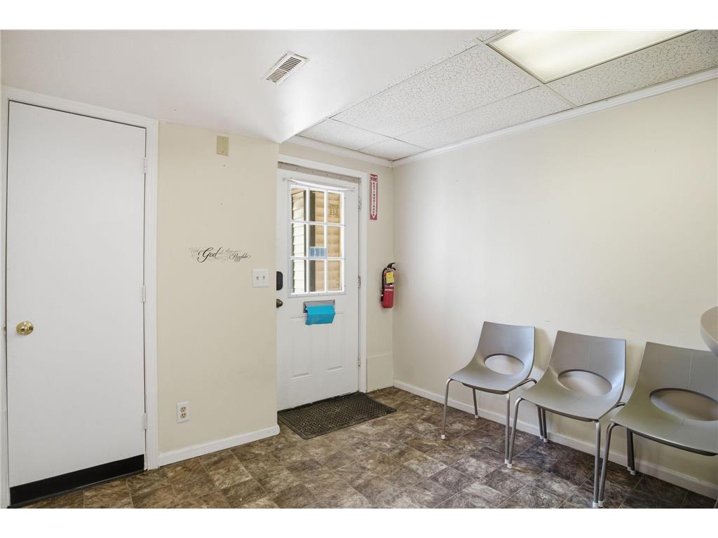 606 Rice Street Saint Paul MN 55103 7021842 image7