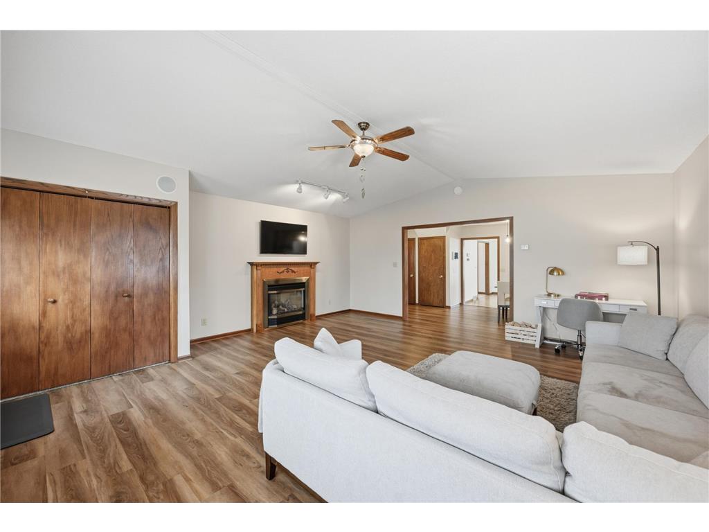 606 S 10th Street Olivia MN 56277 6816771 image13