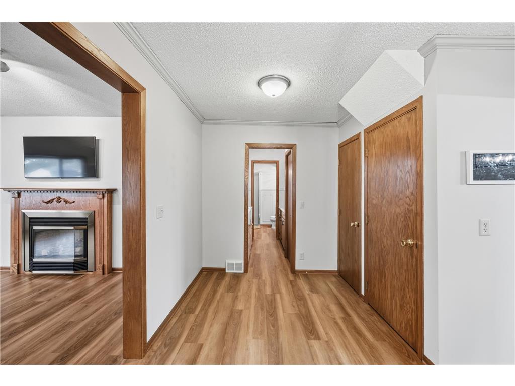 606 S 10th Street Olivia MN 56277 6816771 image16