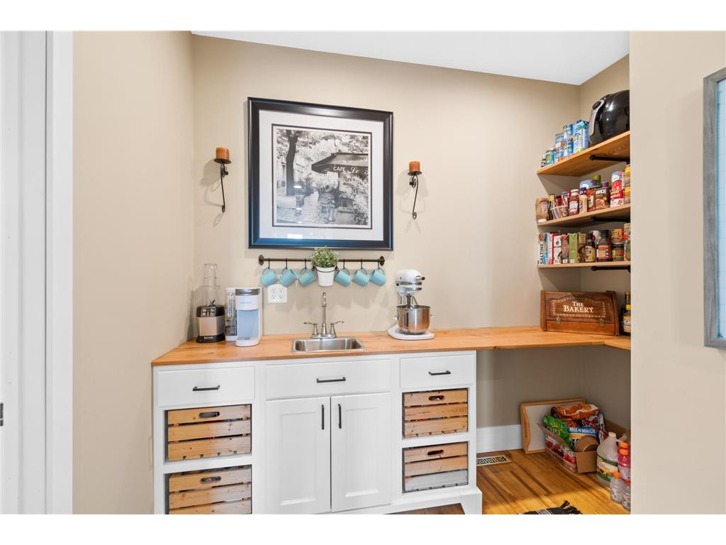 606 Venture Lane NE Alexandria MN 56308 7032670 image36