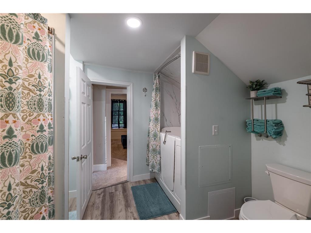 606 W 5th Street Winona MN 55987 7084511 image17