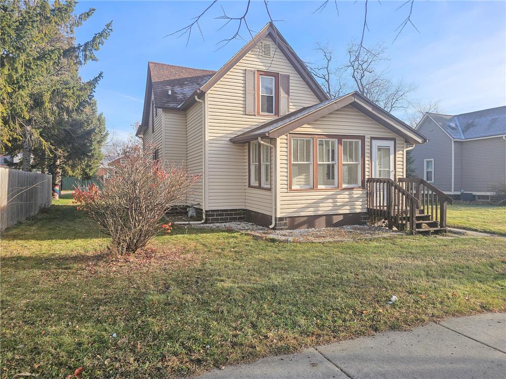 606 W Main Street Marshall MN 56258 6820882 image2