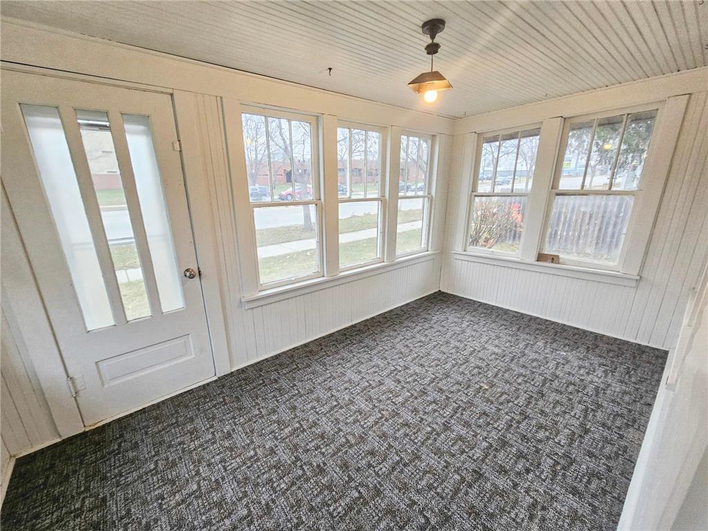 606 W Main Street Marshall MN 56258 6820882 image3