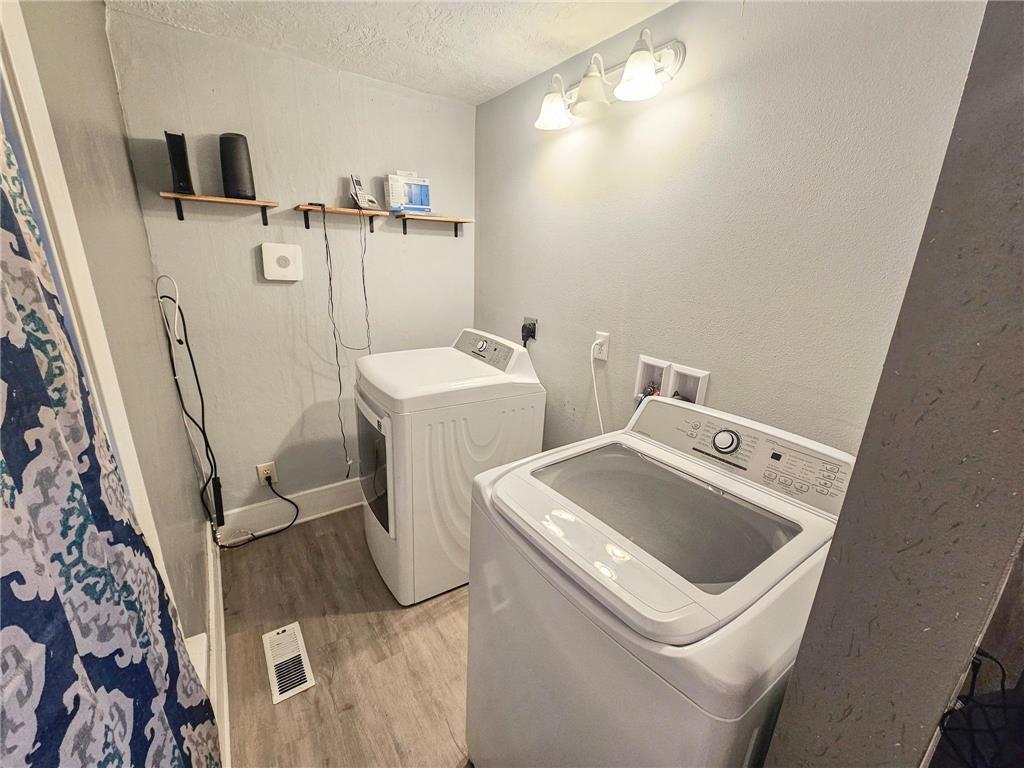 606 W Main Street Marshall MN 56258 6820882 image6