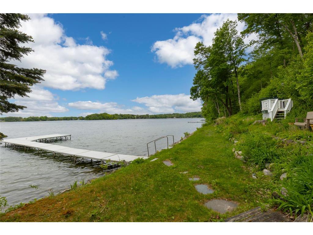 6060 Ridge Road Shorewood MN 55331 - Christmas 6813237 image33