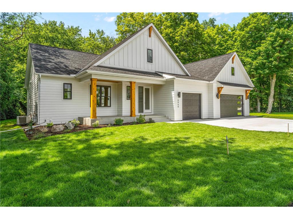 6060 Strawberry Lane Shorewood MN 55331 6402235 image1