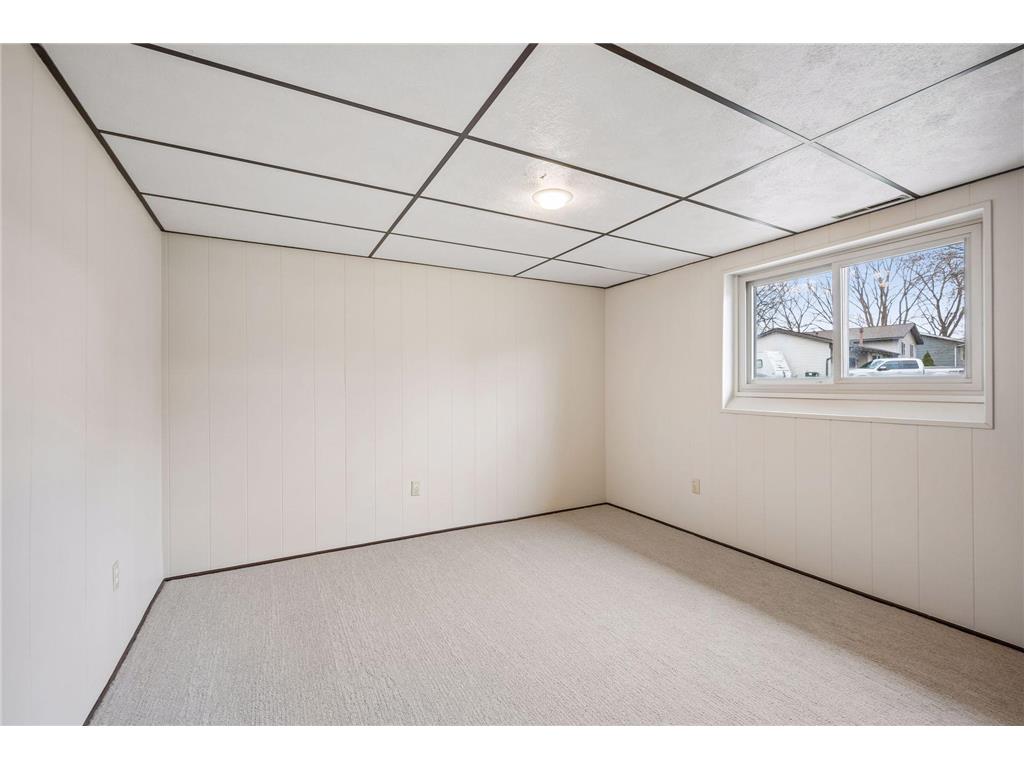 6061 Hillsboro Avenue N New Hope MN 55428 7046900 image23