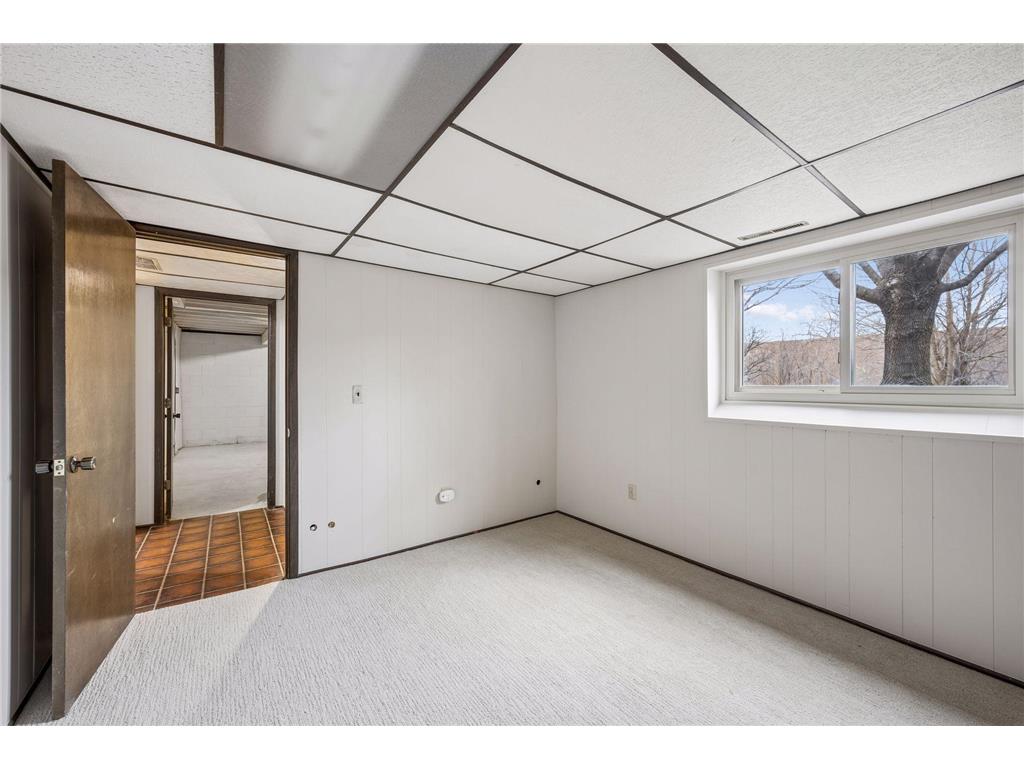 6061 Hillsboro Avenue N New Hope MN 55428 7046900 image26