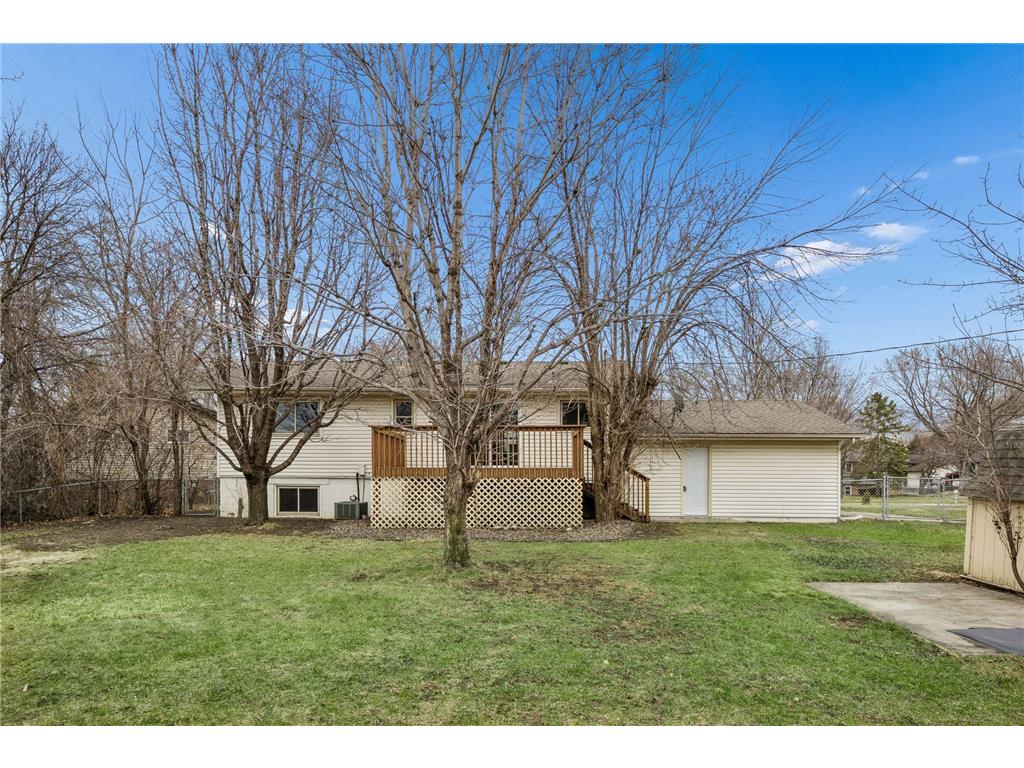 6061 Hillsboro Avenue N New Hope MN 55428 7046900 image32