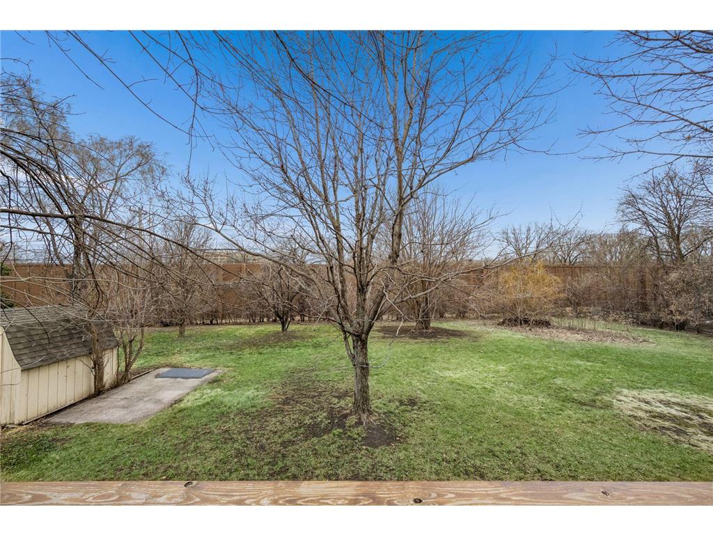 6061 Hillsboro Avenue N New Hope MN 55428 7046900 image36