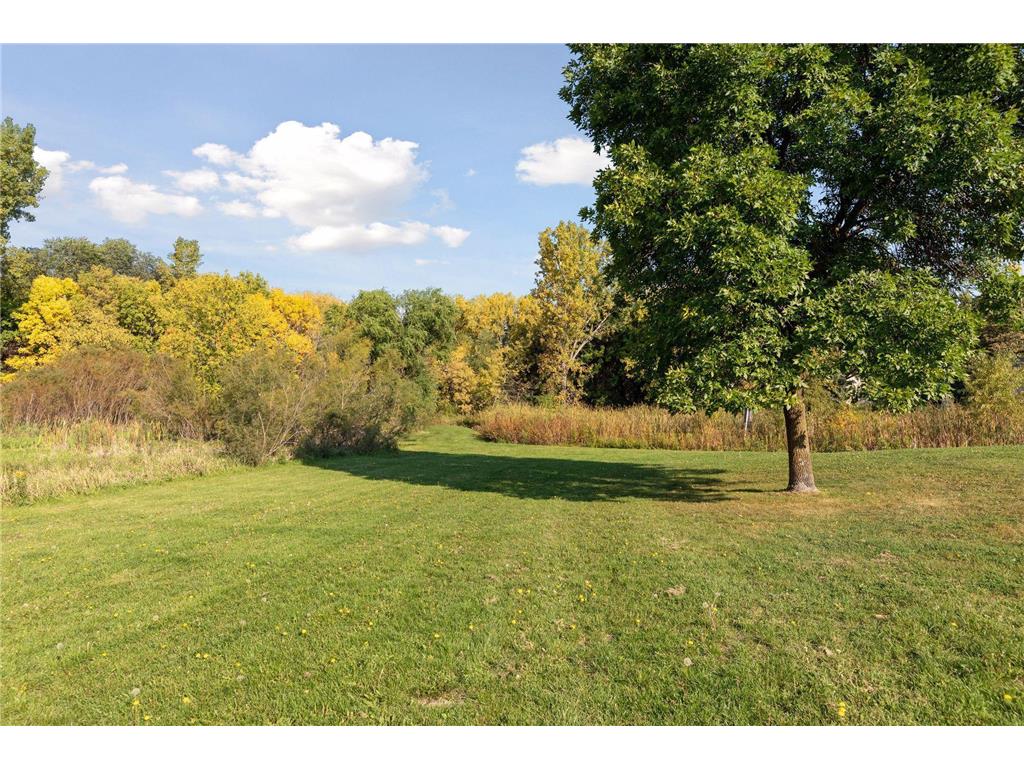 6061 Hillsboro Avenue N New Hope MN 55428 7046900 image51