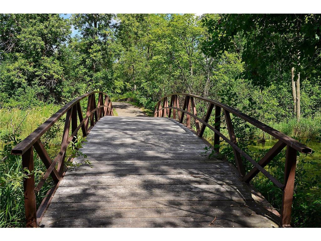 6061 Hillsboro Avenue N New Hope MN 55428 7046900 image63