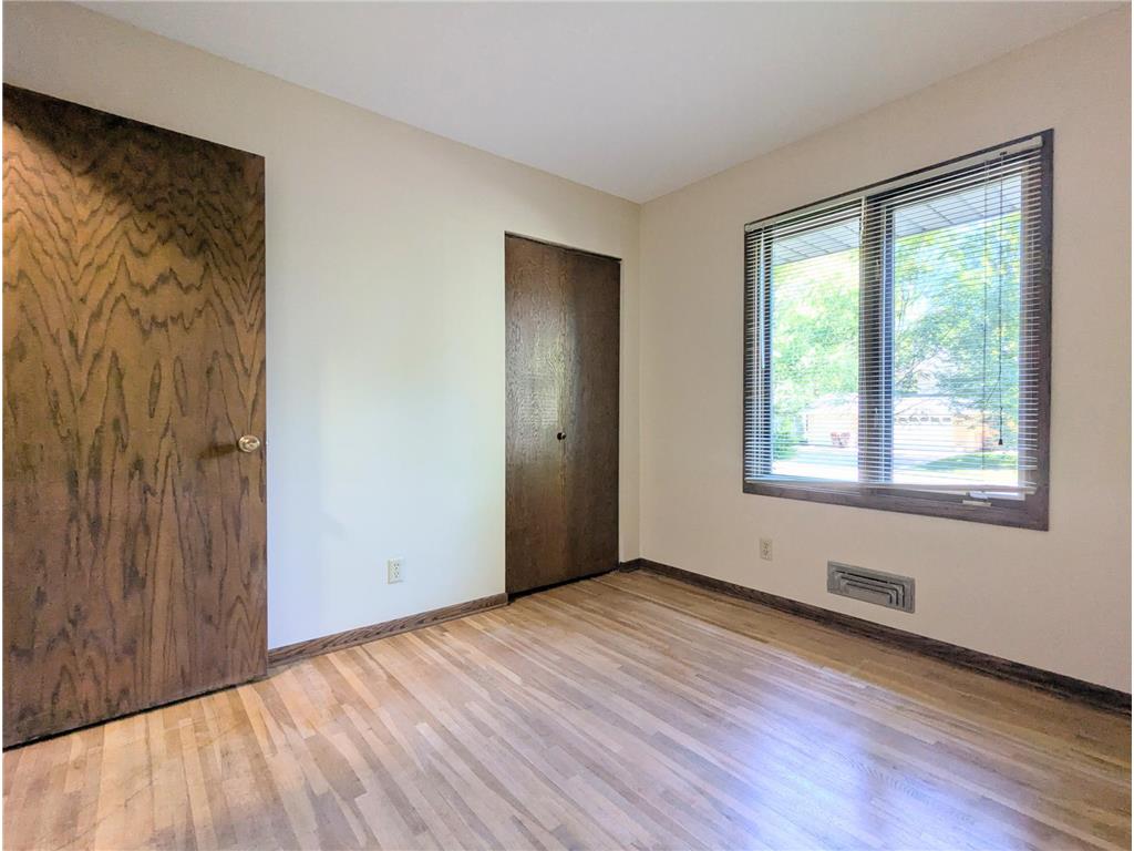 6065 Oakwood Road Woodbury MN 55125 7096865 image11