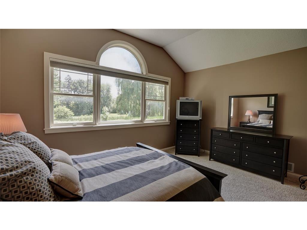 6065 SEAMANS Drive Shorewood MN 55331 7097970 image18