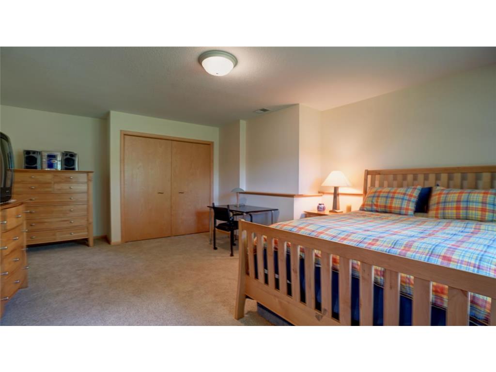 6065 SEAMANS Drive Shorewood MN 55331 7097970 image31