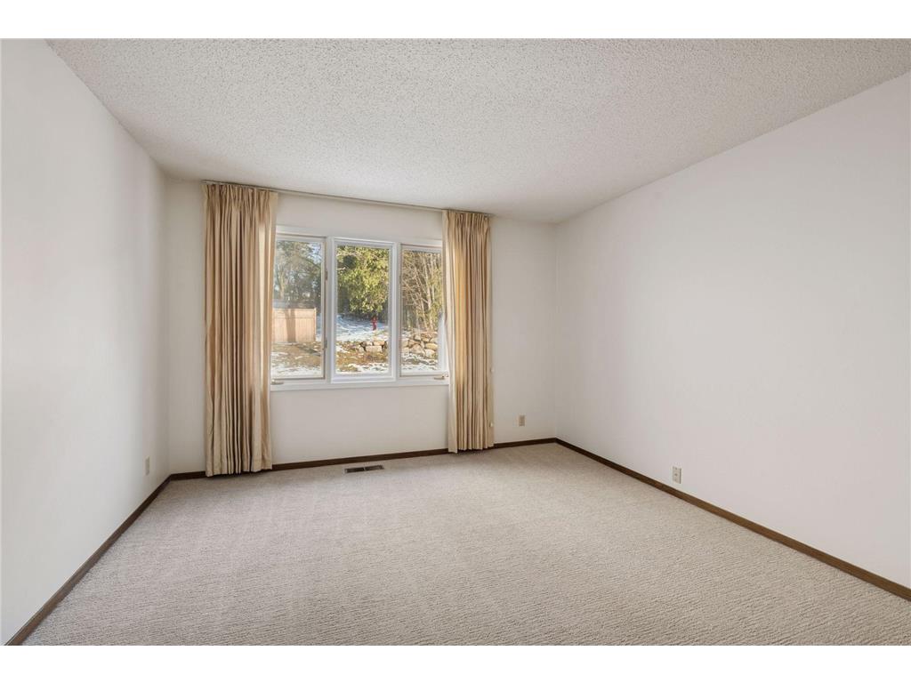 6066 Blake Ridge Road Edina MN 55436 7002760 image20