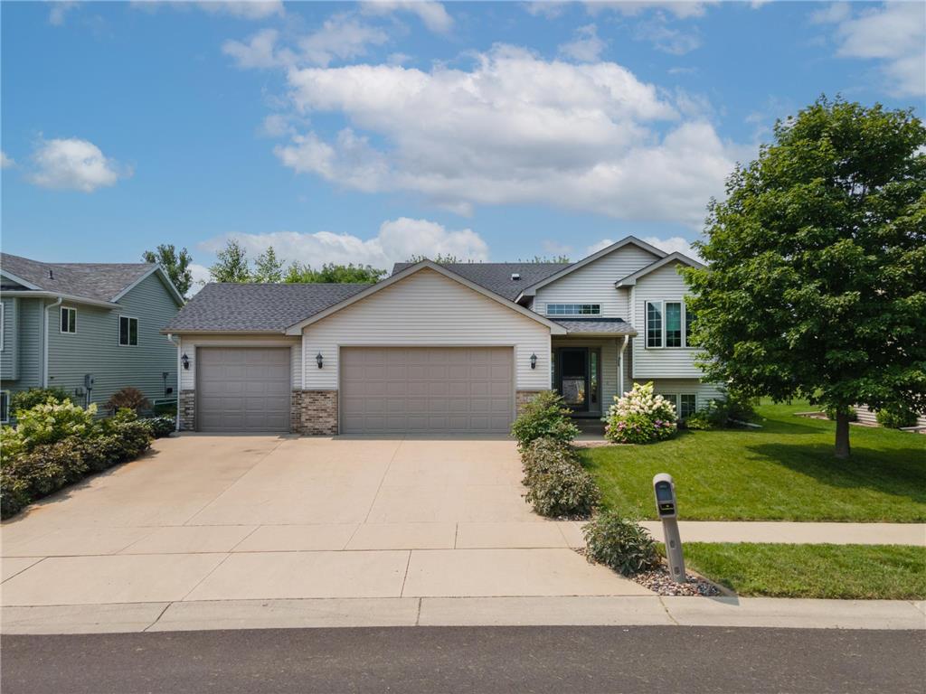 6067 S Pointe Drive SW Rochester MN 55902 6568840 image1