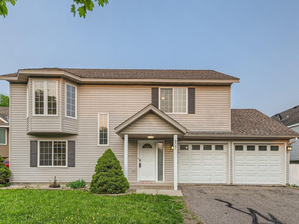 607 11th Street Farmington MN 55024 6373285 image1
