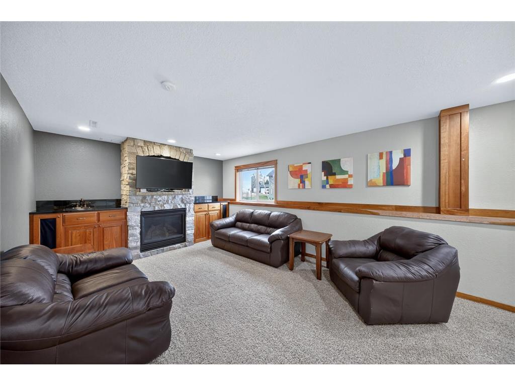 607 12th Avenue NE Stewartville MN 55976 7040711 image33