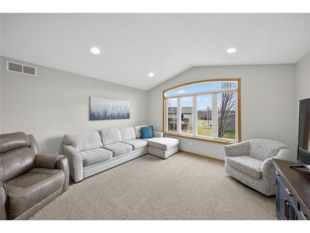 607 12th Avenue NE Stewartville MN 55976 7040711 image7