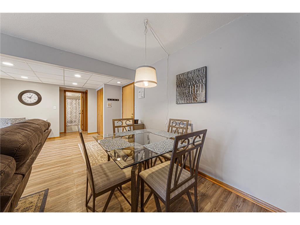 607 19th Street NW #25 Rochester MN 55901 7031972 image4