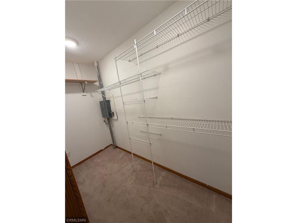 607 1st Avenue E Shakopee MN 55379 7086404 image10