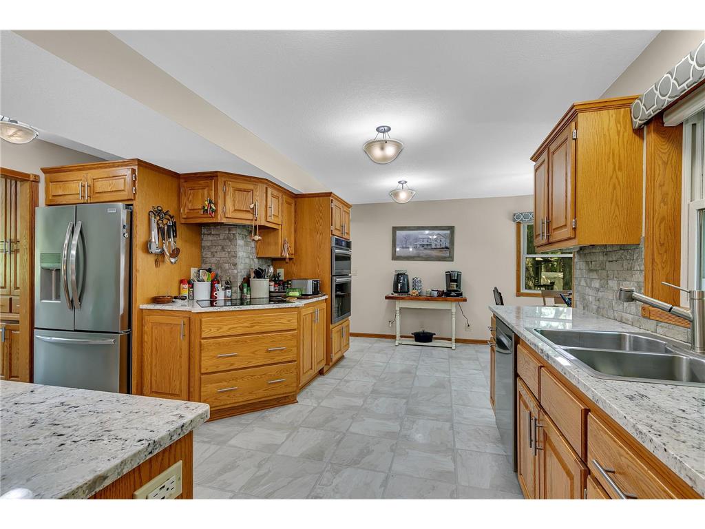 607 2 1/2 Street N Sartell MN 56377 6807144 image10