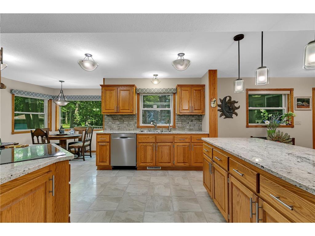 607 2 1/2 Street N Sartell MN 56377 6807144 image6