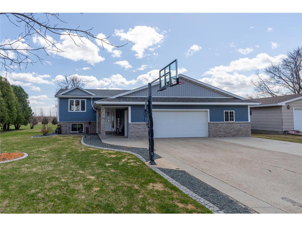 607 5th Street SE Dodge Center MN 55927 6707728 image1