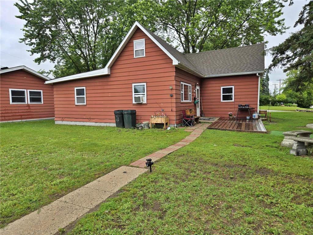 607 & 607 1/2 Riverside Avenue Park Rapids MN 56470 6742436 image1