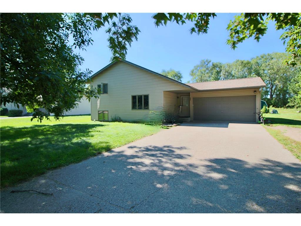607 6th Street NE Little Falls MN 56345 6594988 image1