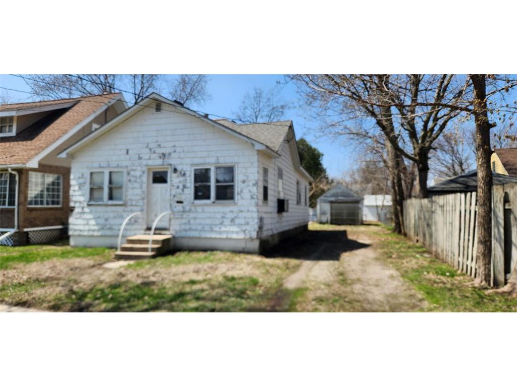 607 6th Street NW Austin MN 55912 6707440 image1