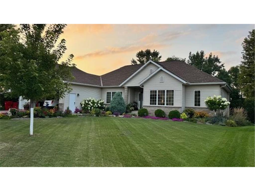 607 9th Street NW Byron MN 55920 6784641 image1